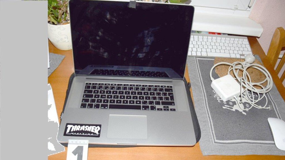 Počítač, ktorý ukradli zlodeji filmovému štábu Juraja Jakubiska.