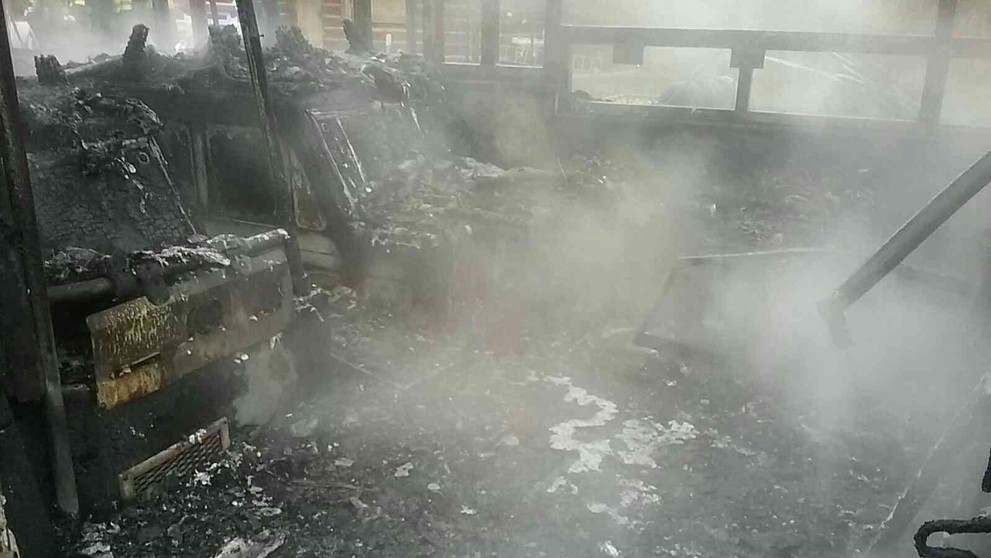 Požiar autobusu MHD v Bratislave.