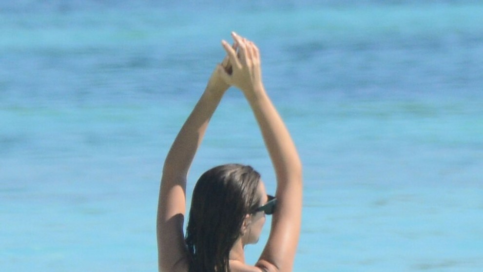 Emily Ratajkowski
