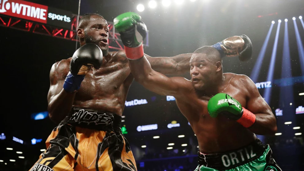 Deontay Wilder a Luis Ortiz v 3. kole.
