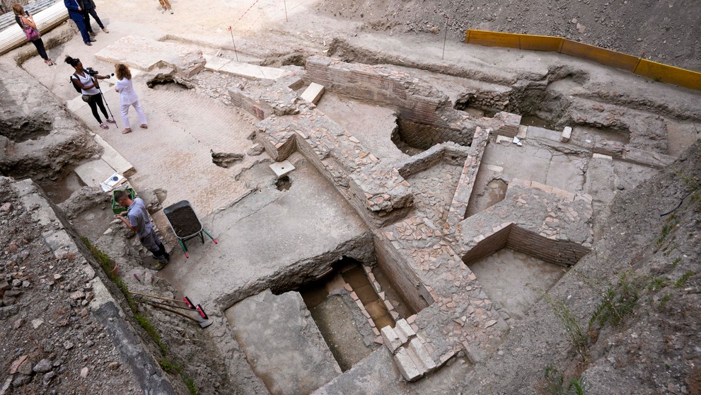Pozostatky Nerovho divadla objavili počas vykopávok na nádvorí Palazzo della Rovere