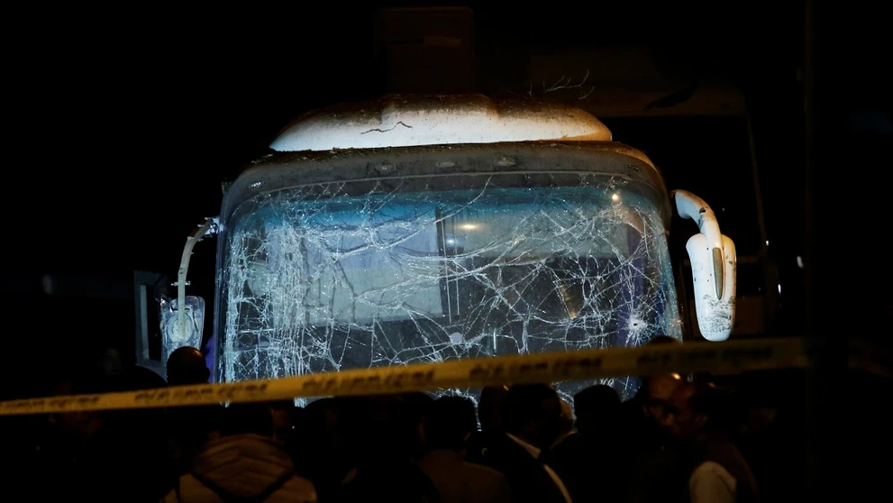 Zničený autobus
