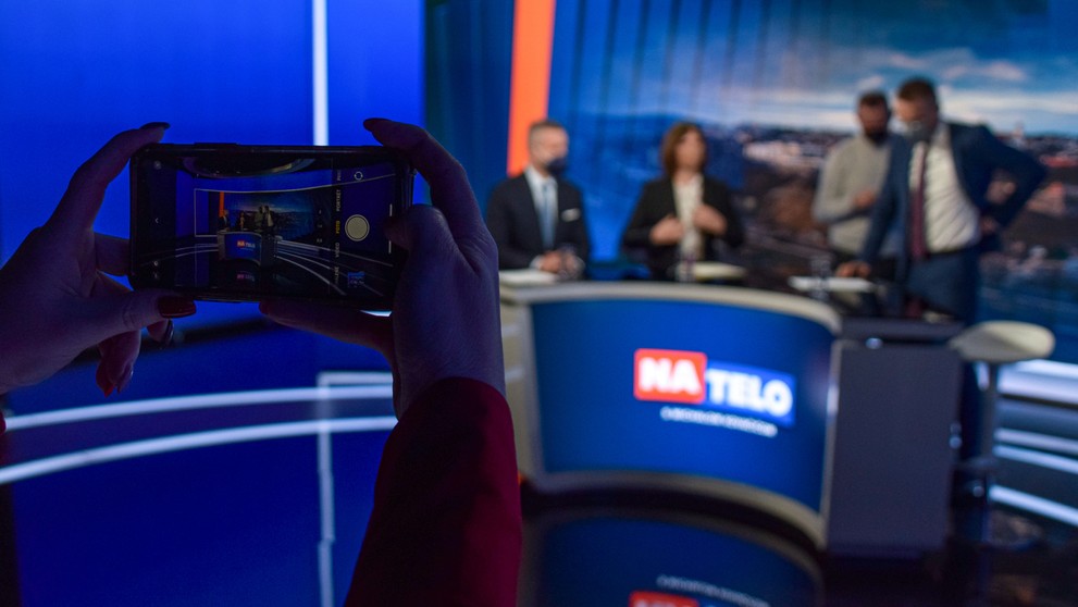 Peter Pellegrini a Veronika Remišová v Na telo.