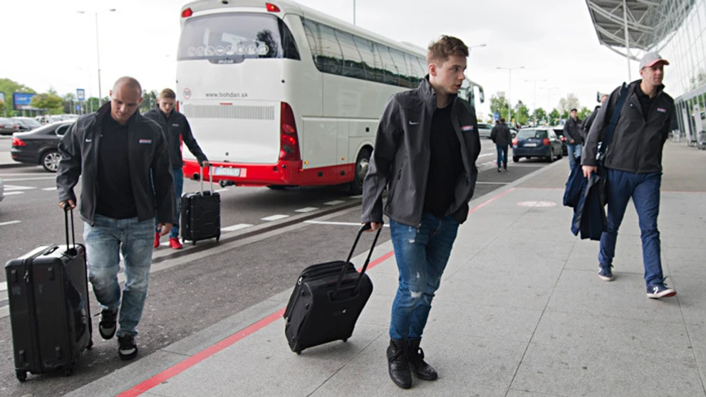 Andrej Sekera, Pavol Skalický, Martin Réway pred odchodom na MS do Petrohradu.