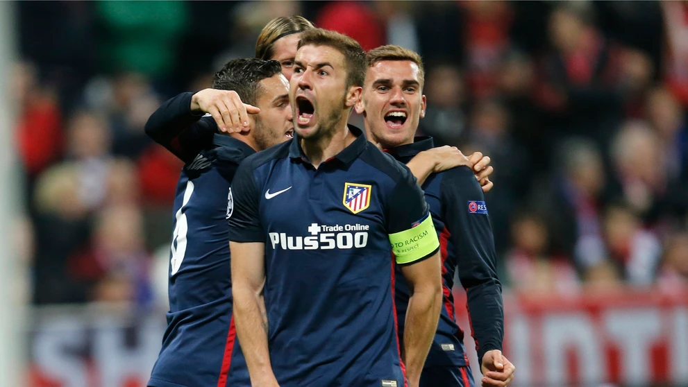Hráč Atlética Antoine Griezmann sa raduje z gólu v odvetnom dueli semifinále LM.