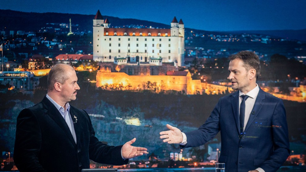 Peter Pellegrini a Marian Kotleba po predvolebnej debate na TV Markíza.