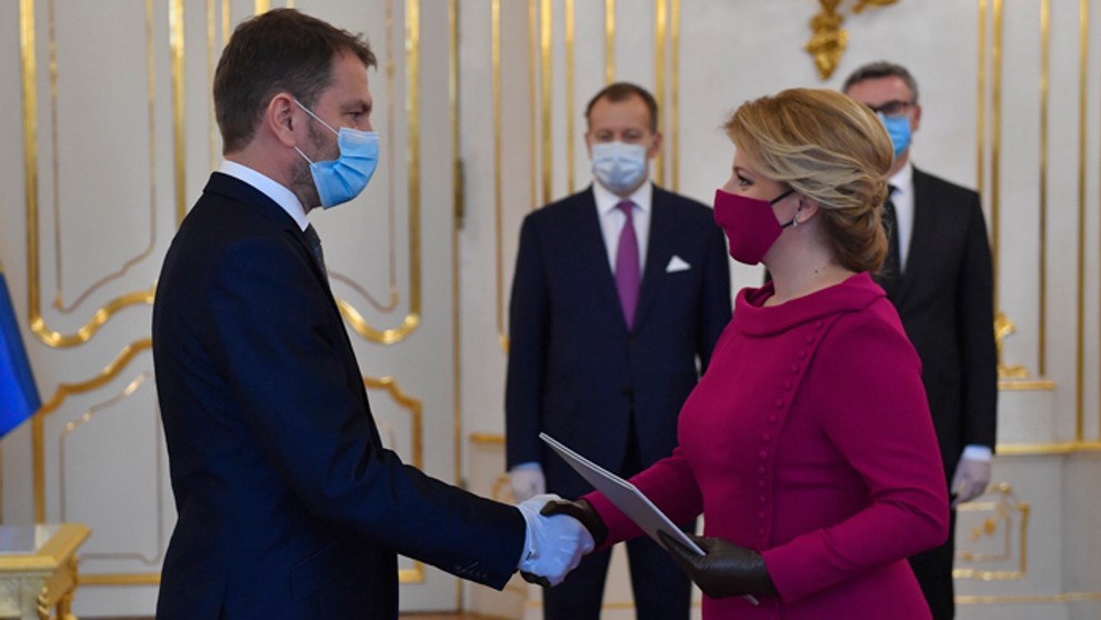 Prezidentka Zuzana Čaputová  vymenúva Igora Matoviča za premiéra.