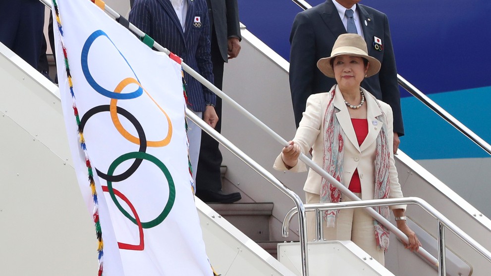Olympijská vlajka sa z Ria de Janeiro už presunula do dejiska nasledujúcej olympiády v Tokiu.