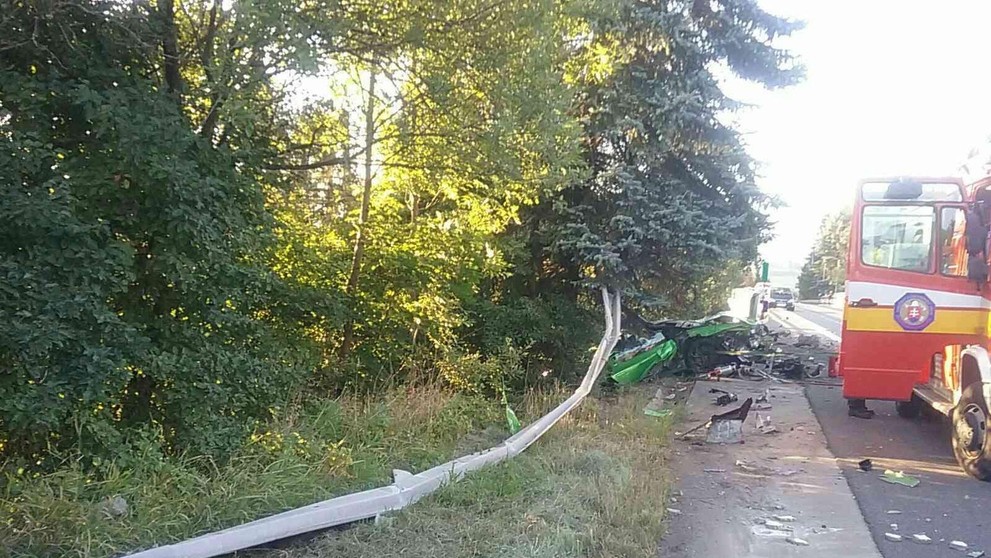 Nehoda Lamborghini v Dolnom Kubíne.