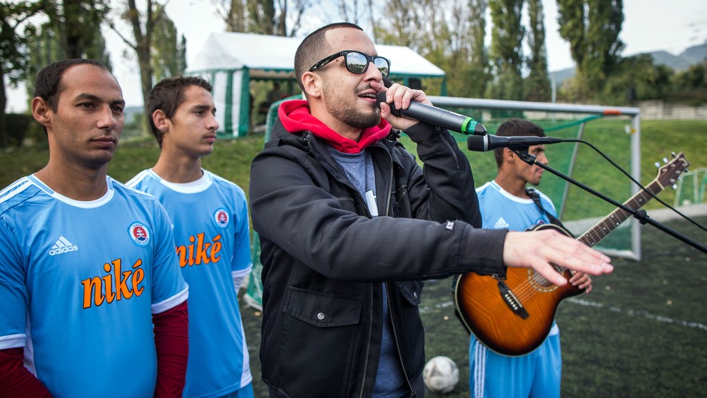 Turnaj otvoril raper Strapo.