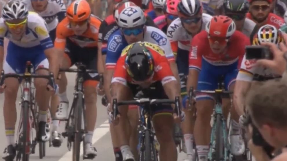 Peter Sagan vyhral štvrtú etapu Eneco tour 2016.