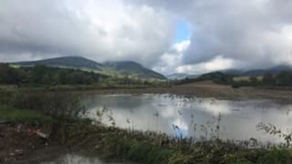 Rozbitá cyklotrasa.