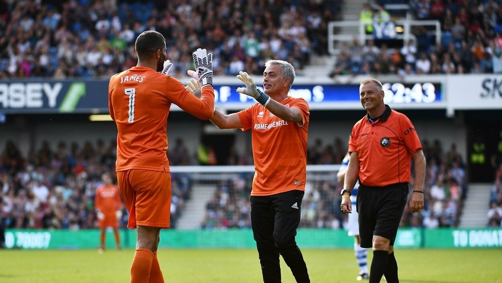 José Mourinho striedal v bráne legendárneho Davida Jamesa.