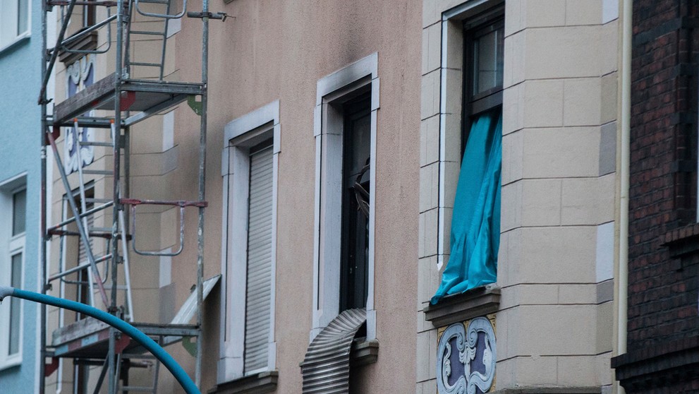 Byt, v ktorom sa mal zdržiavať. 