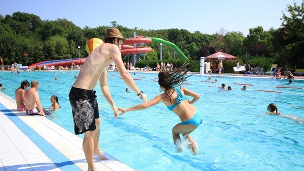 Užite si leto v Thermal Corvinus Veľký Meder.