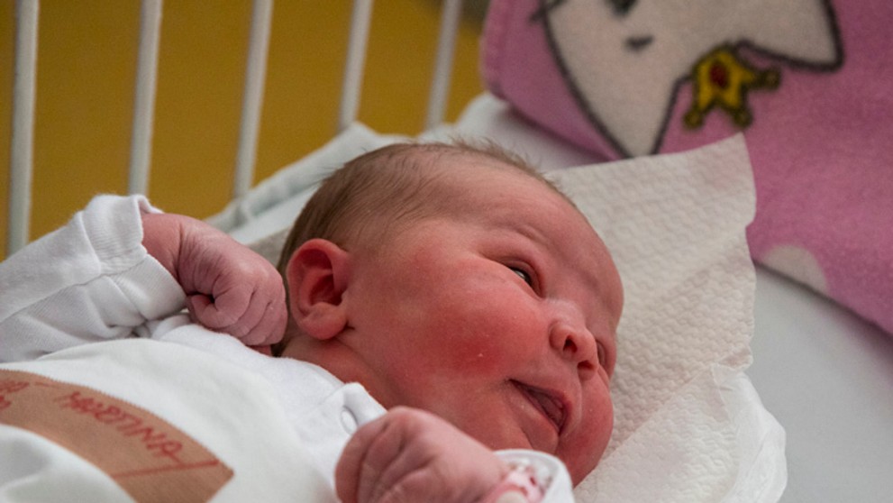 Prvé dieťa v Bratislave sa volá Martina, po narodení vážila 3 560 g merala 57 cm.