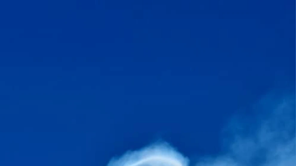 Kruhový oblak nad Etnou