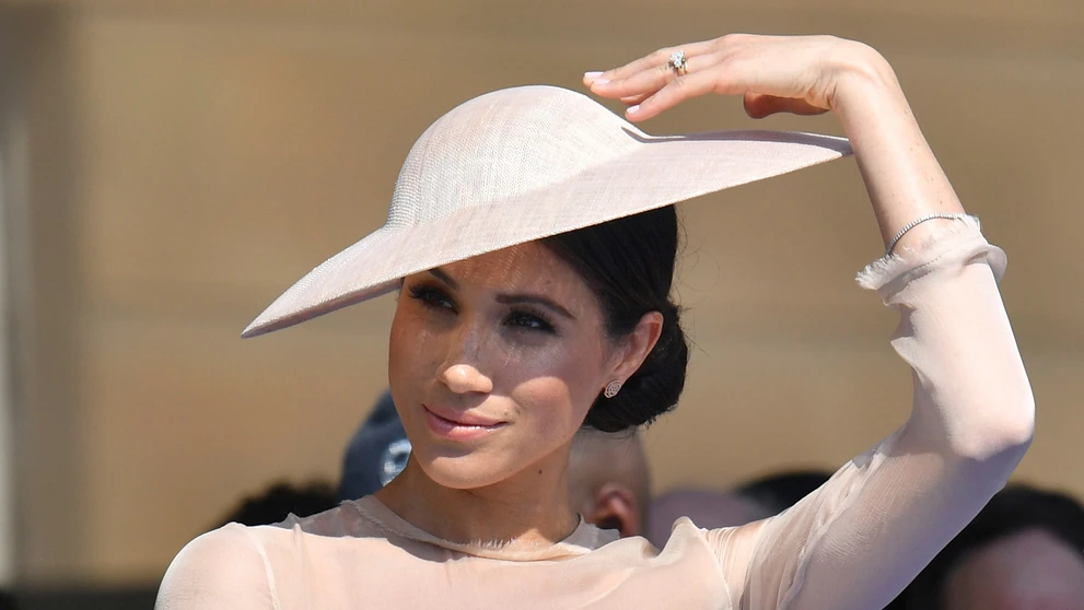 Prvýkrát na verejnosti ako novomanželia. Harry a Meghan žiaria šťastím