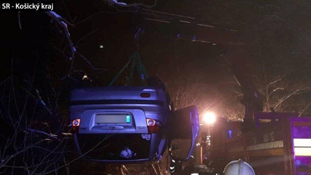 Alex (Braňo Deák) chcel Eminu svadbu prekaziť.