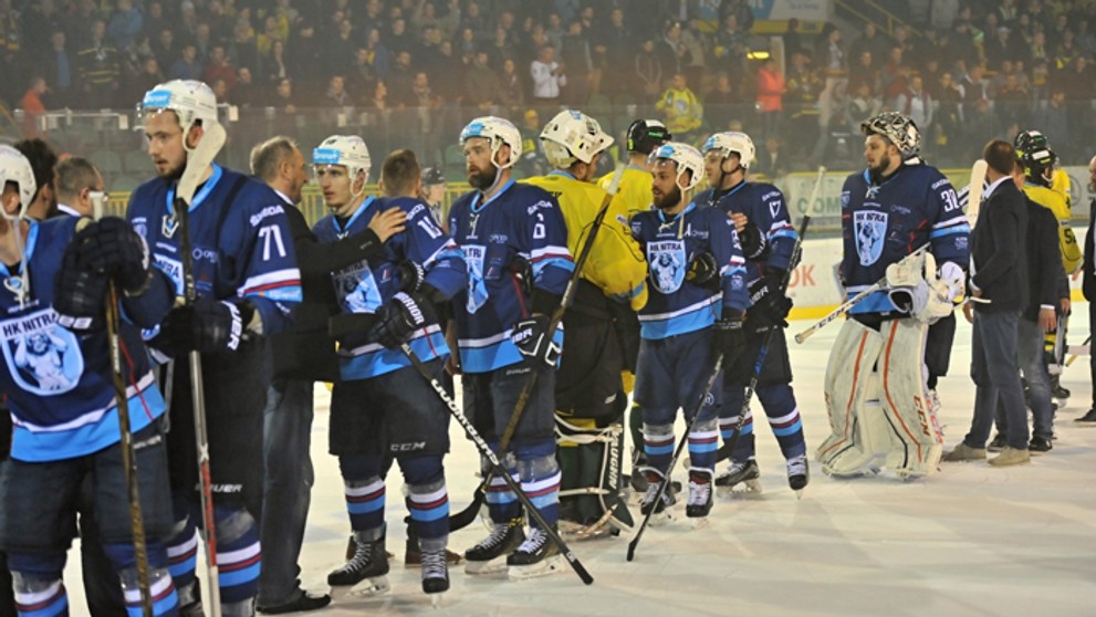 Hráči Nitry a Žiliny po skončení zápasu.