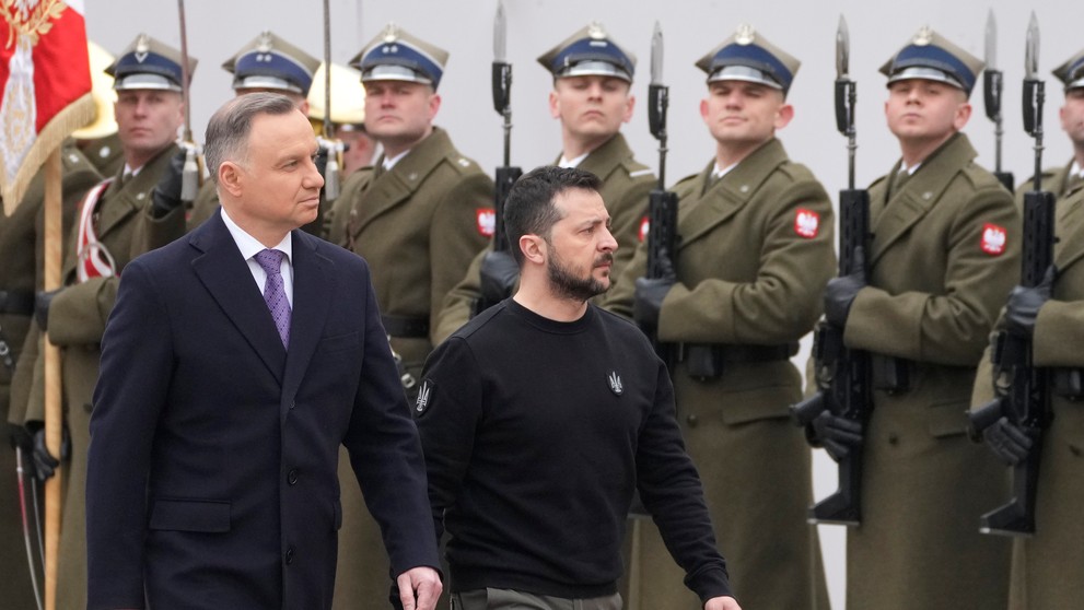 Poľský prezident Andrzej Duda (vľavo) a ukrajinský prezident Volodymyr Zelenskij.