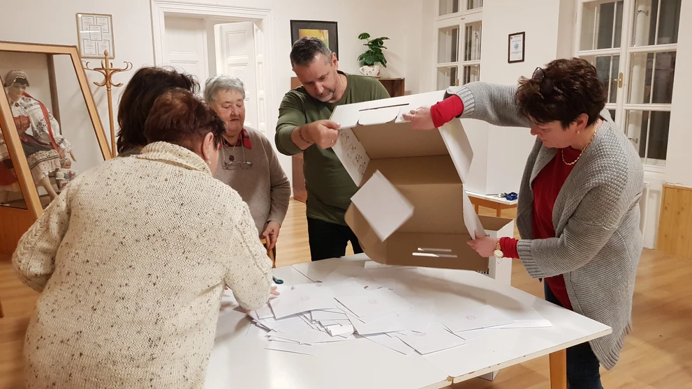 Referendum o zmene Ústavy SR.
