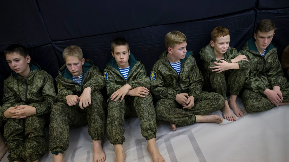 Russia(2).jpg