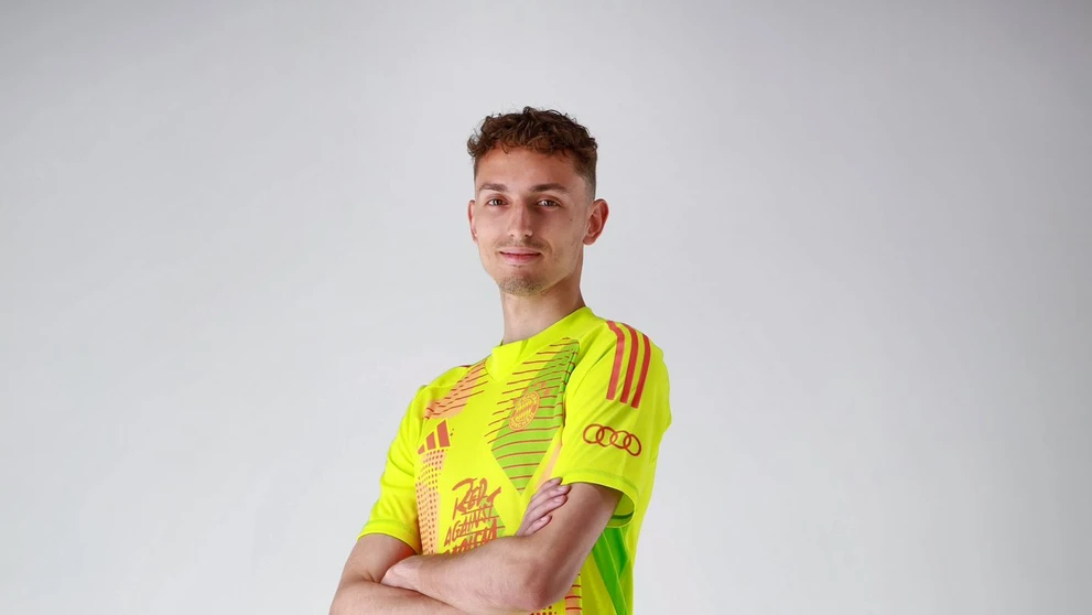 Dres už čaká v ráme, kedy pôjde na stenu.