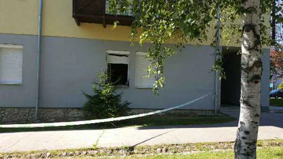 Pohľad na okná Braňa Mojseja, kde mu vybuchla výbušnina.