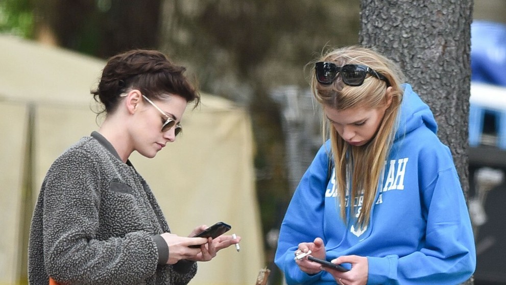 Kristen Stewart a Stella Maxwell