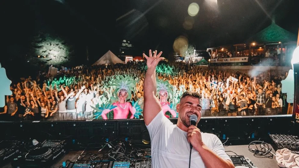 DJ Mairee.