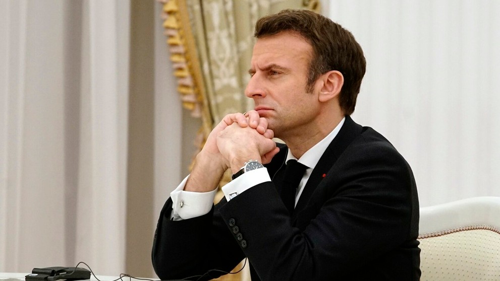 Stretnutie Macrona a Putina v Moskve