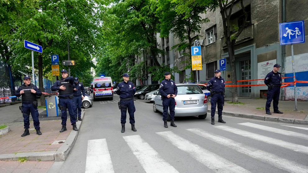Streľba na škole v Belehrade