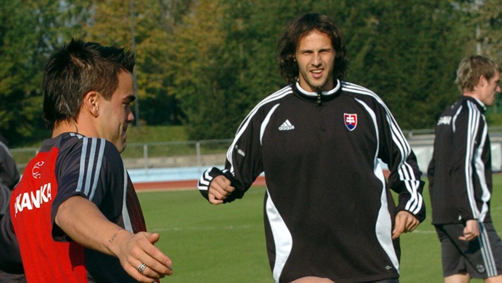 Filip Šebo (vľavo) a Ján Kozák ml. počas tréningu futbalovej reprezentácie 11. októbra 2007. 