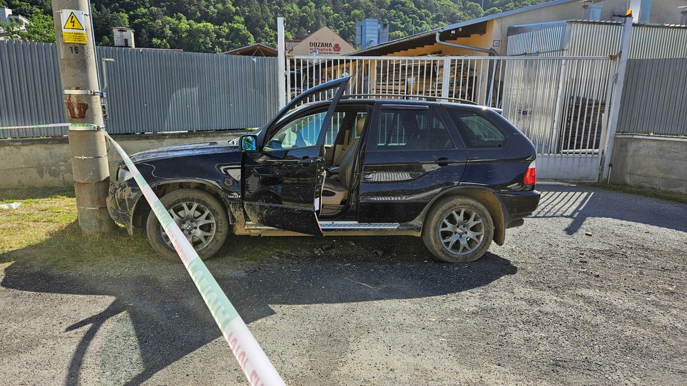 Auto Sabinovčana (59) zadržali v bočnej uličke v Sabinove.