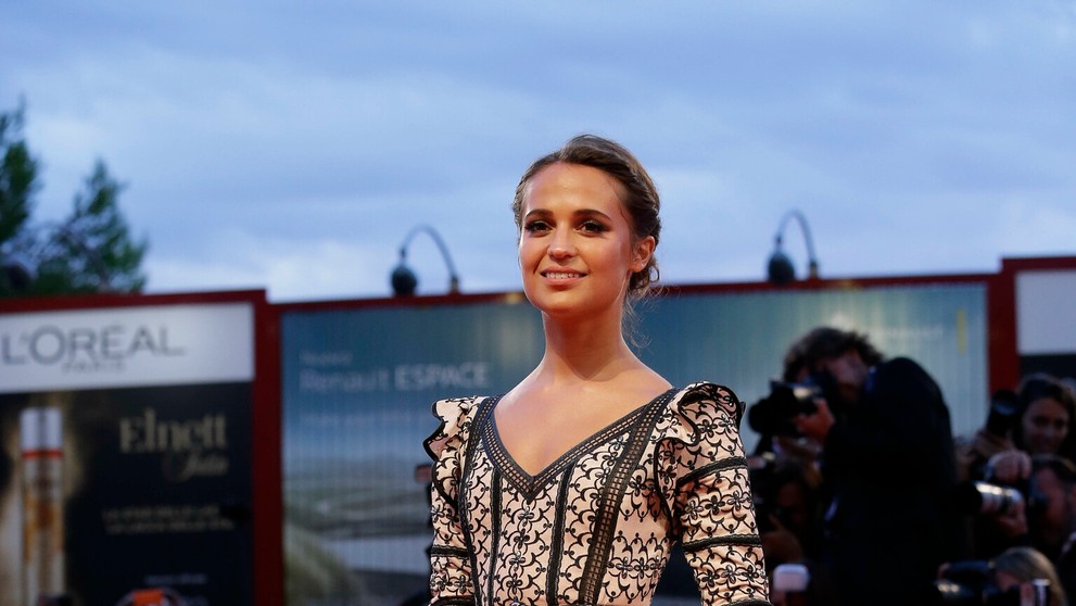 Alicia Vikander