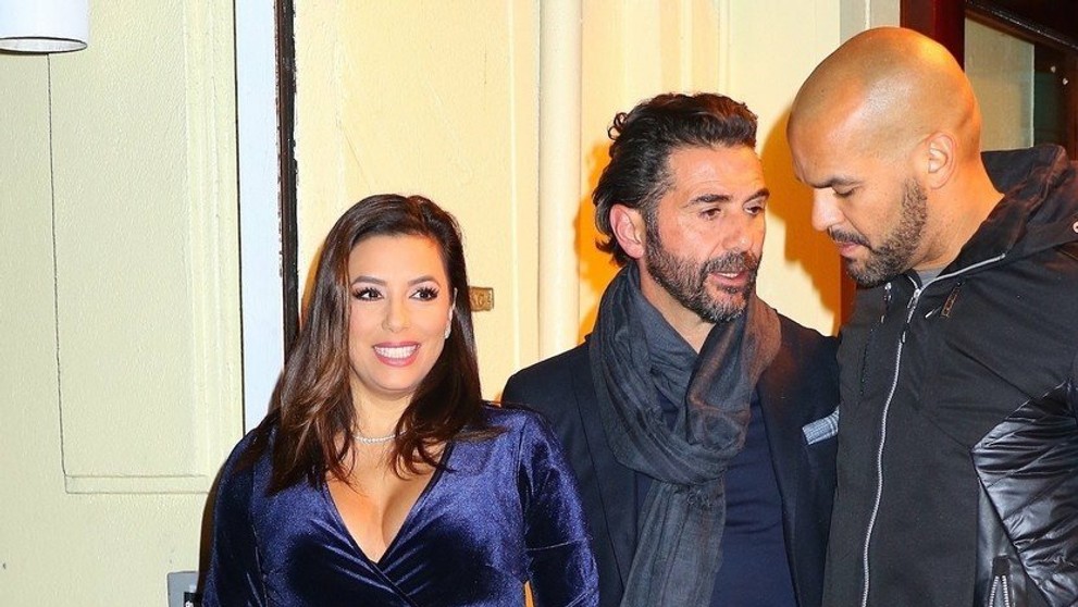 Eva Longoria s manželom na večeri. 