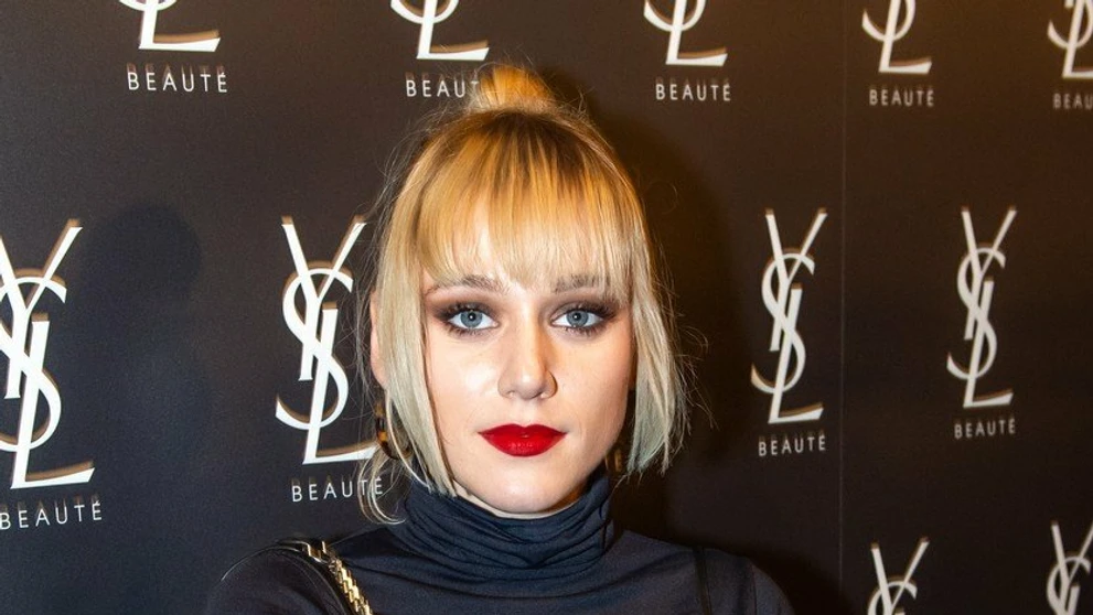 Sexy Emma Drobná