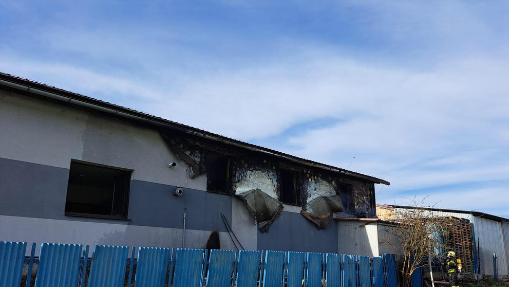 Požiar v chemickej fabrike v Kysuckom Novom Meste.