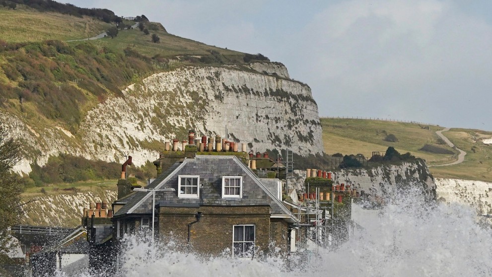 Búrka Ciarán v Anglicku 