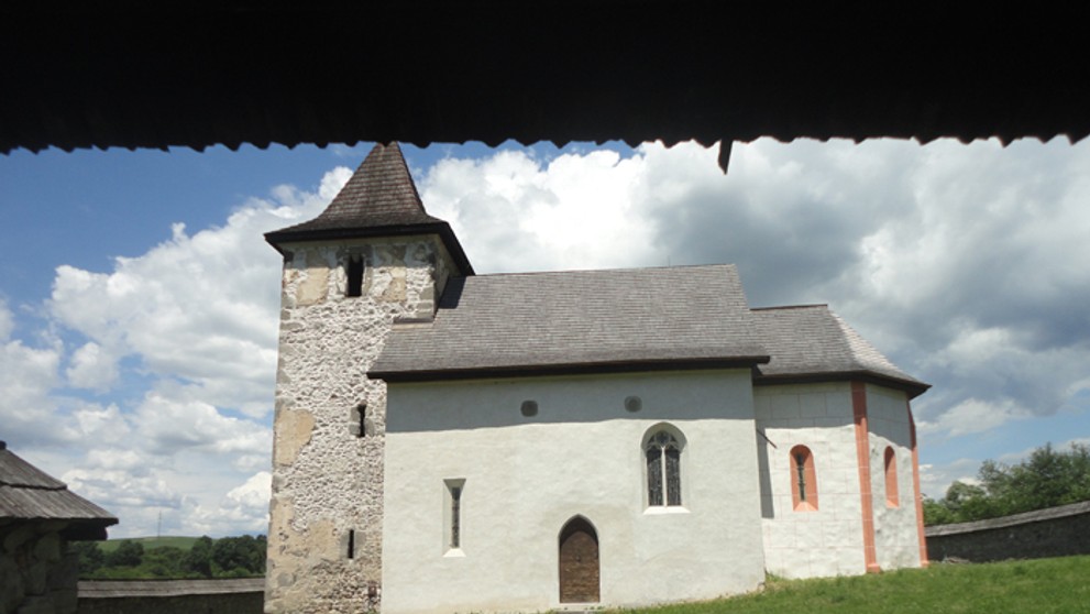 Kostol sv. Matúša v Zolnej  pochádza z poslednej tretiny 13. storočia.