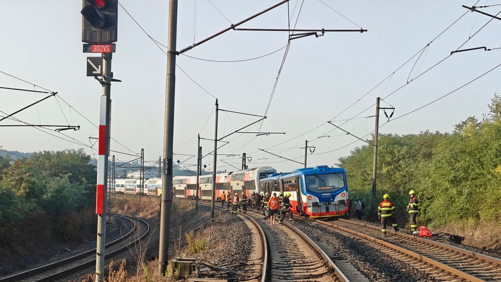 Zrážka vlakov v Prahe.