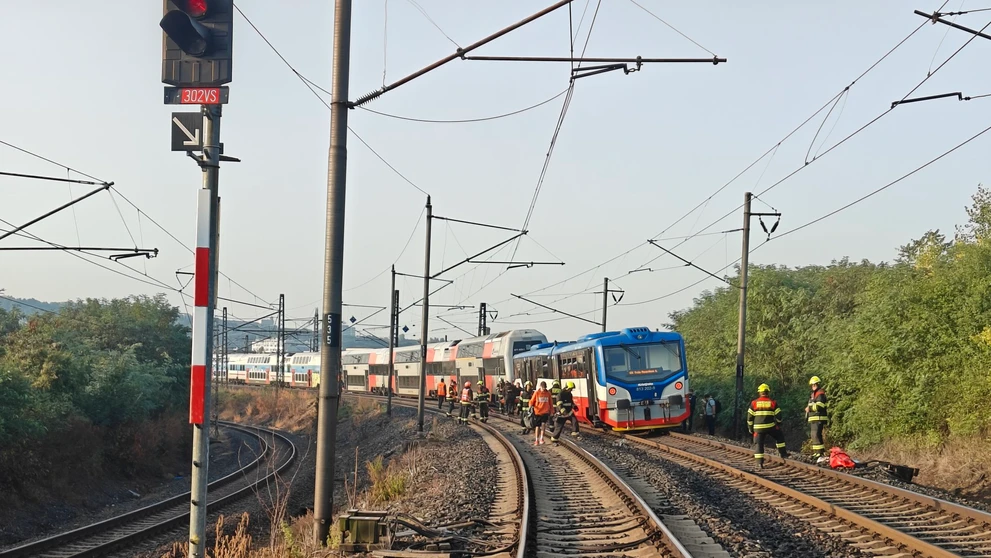 Zrážka vlakov v Prahe.
