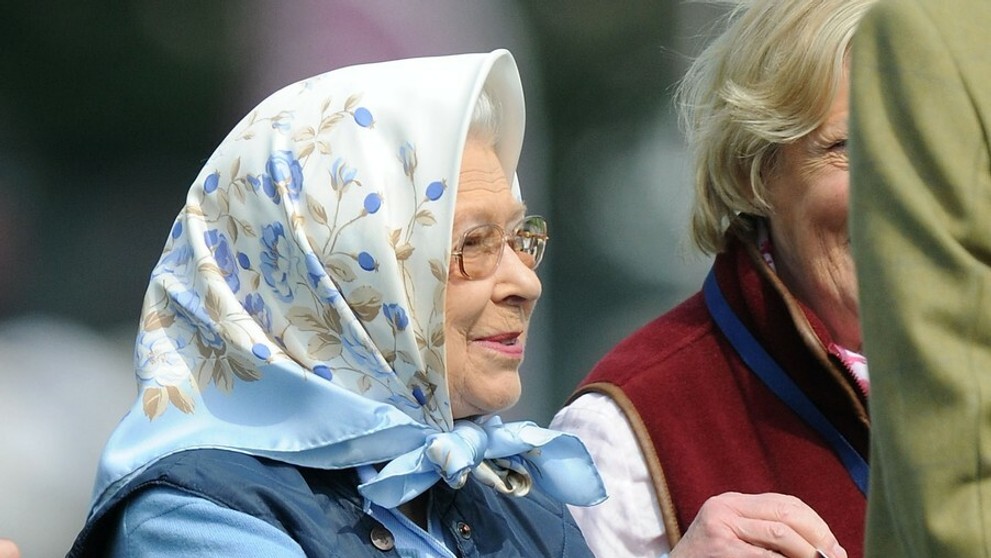 Nie je však veľmi pravdepodobné, že stretneme kráľovnú  na nákupoch.