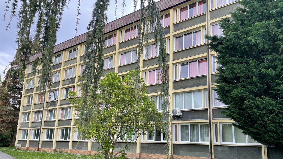 Stredoškolský internát v Piešťanoch, kde došlo k tragédii