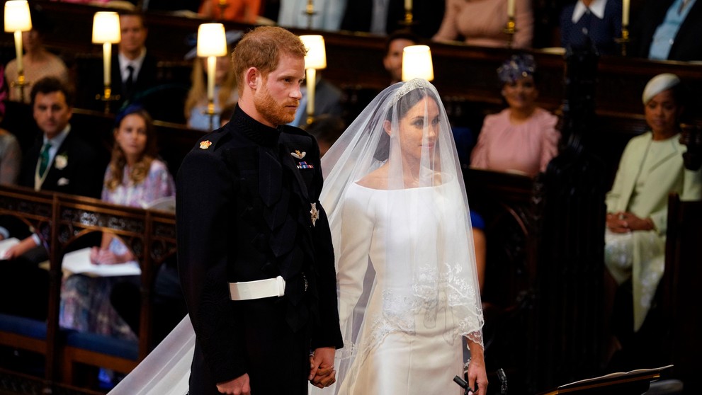 Princ Harry a Meghan Markle si povedali áno