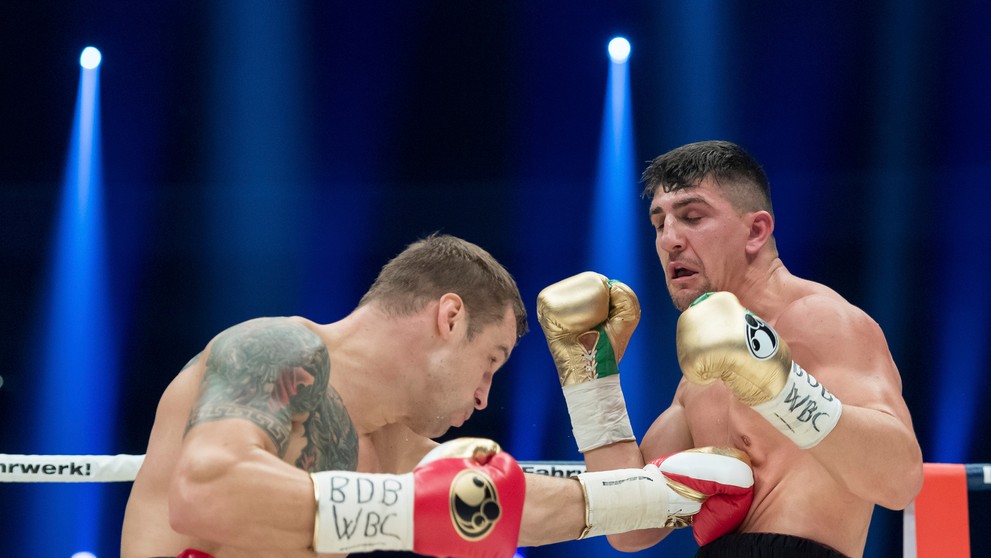 Briedis je majster sveta v ťažkej váhe.