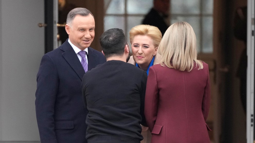 Zelenskyj s manželkou navštívili Poľsko.