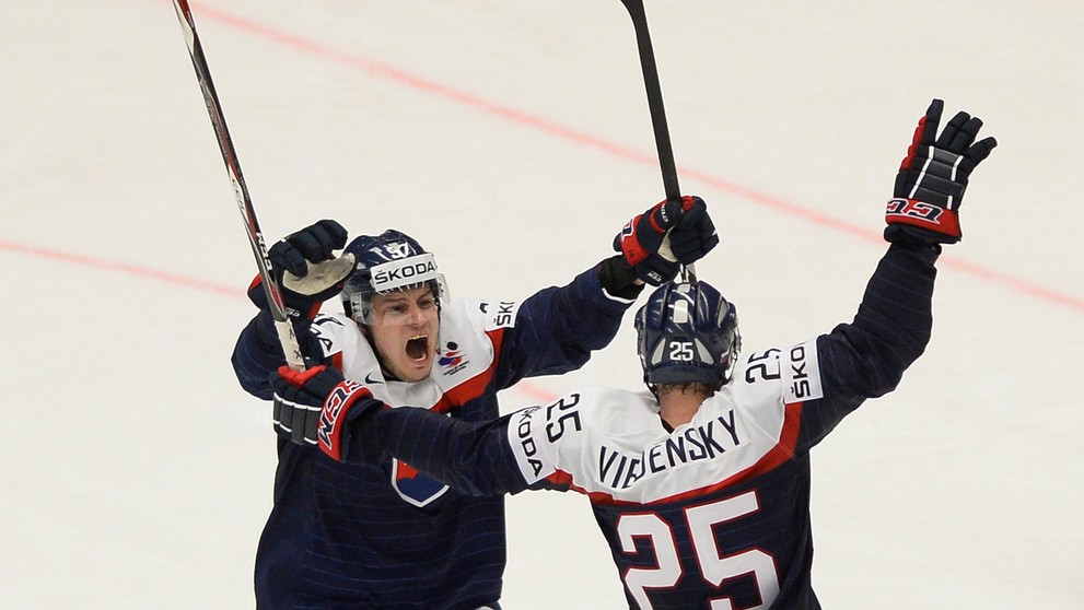 Marek Viedenský poslal Slovensko do vedenia 2:1.