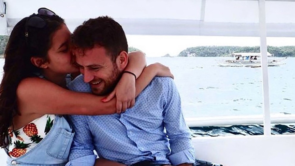 Na archívnej snímke Caroline Crouchová s manželom Charalambosom Anagnostopulosom.